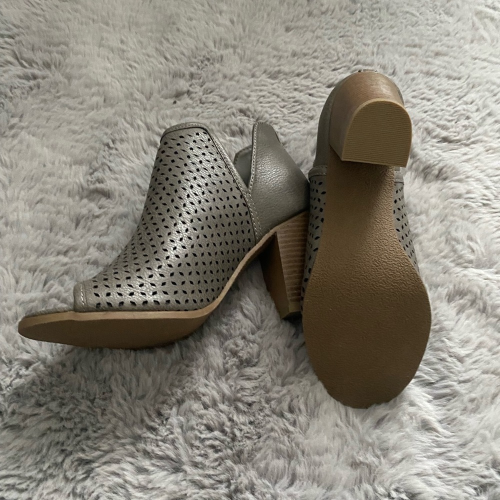 Open Toed Booties - Picture 4 of 4